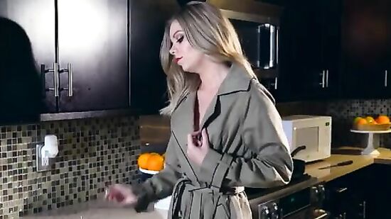 Уставшая от семейной жизни жена решила изменить мужу с нарко барыгой