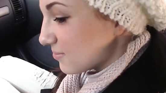 Пикапнул на улице чешскую симпатяжку и повез домой ебать