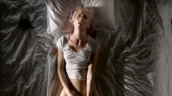 Красивая нарезка женских оргазмов на любой вкус с разнообразными телочками