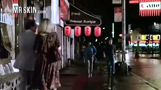 Подборка интересных стриптиз сцен с известных и потрясающих мировых кино фильмов