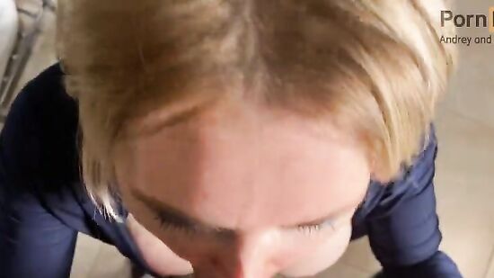 Возбужденная русская мачеха вернулась домой после корпоратива и захотела секса