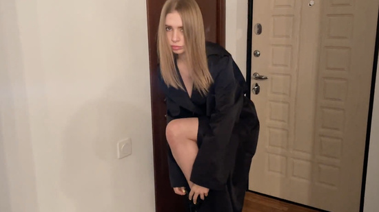 Зашла в гости изменит парню с его лучшим другом