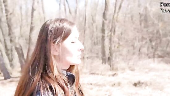 Познакомился с девушкой на лавочке и довёл её до оргазма