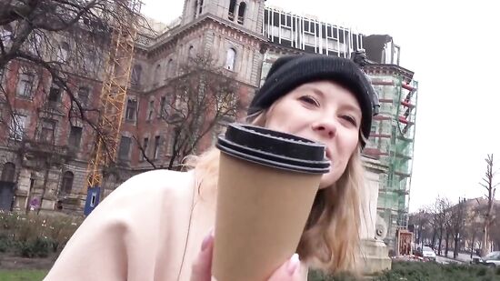 Студентка из Будапешта повелась на незнакомого папика