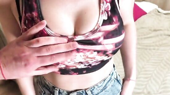 Измена с женой брата, пока дома никого нет...