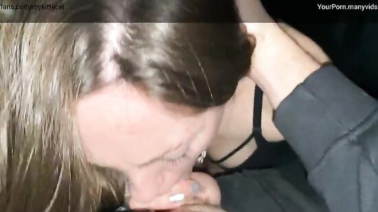 Ты до Москвы? Оо, прикольно... Всегда мечтал ехать в одном купе с девушкой