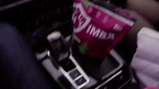 Подбросите?? - Ну не бесплатно! - Хорошо!