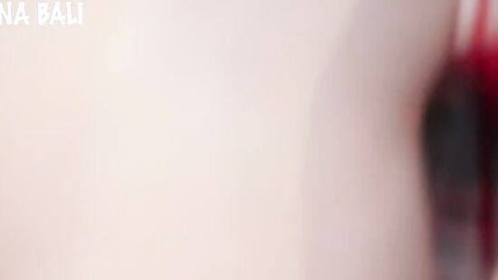 Ты себе купила секс игрушку??? Блин - давай распакуем.!!!