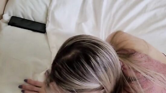 Увидел женушку и захотел утреннего секса со спермой в ротик