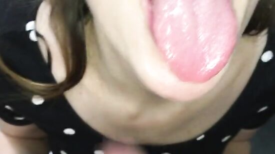 Ну наконец-то зашла в гости девушка из Тиндера!