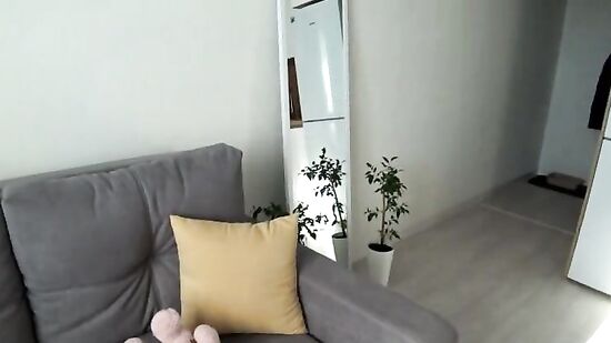 Сестра Ты Юбку поправь, а то Я вижу Твою Киску (СВОДНАЯ СЕСТРА)