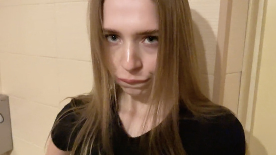 Быстрый секс с молодой русской фитоняшкой во время занятия в зале