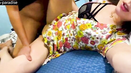 Русская мамочка узнала что муж ей изменяет и решила отомстить ему изменой с пасынком