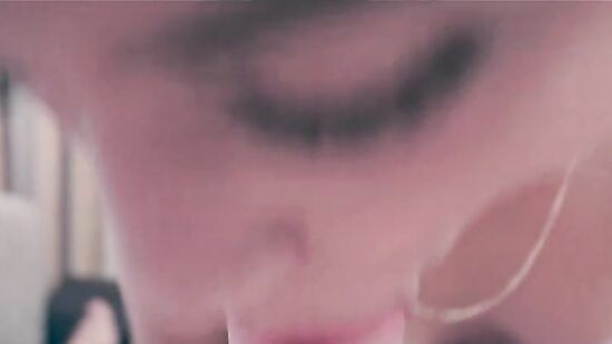 Секс с красивой киской русской девушки - крупным планом