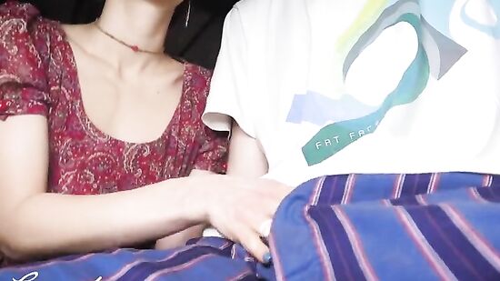 Мачеха помогла Алексею кончить, пока отца не было дома!