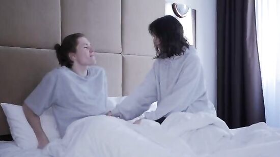 Прискакал к своей малышке ♡ ради сладкого утреннего секса