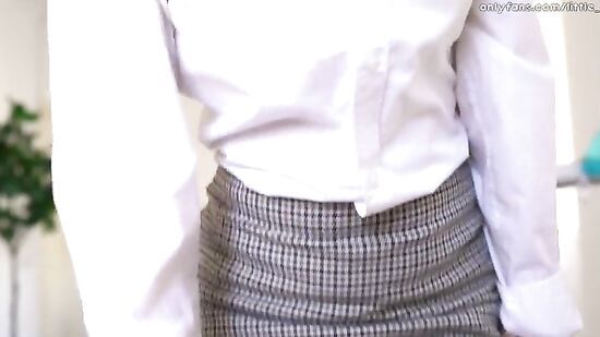 Привет Серёжа. - Здравствуйте, проходите..