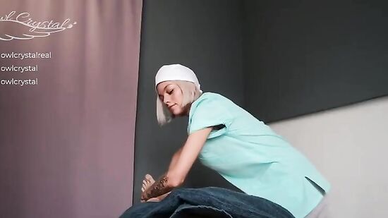 Вы ко мне от травматолога, Да?