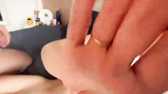 Когда русская девушка захотела нежного утреннего секса