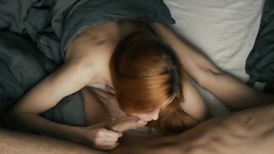 Нежный и страстный утренний секс влюбленных