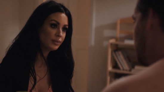 Пасынок кувыркается с красивой мачехой, пока дома никого нет