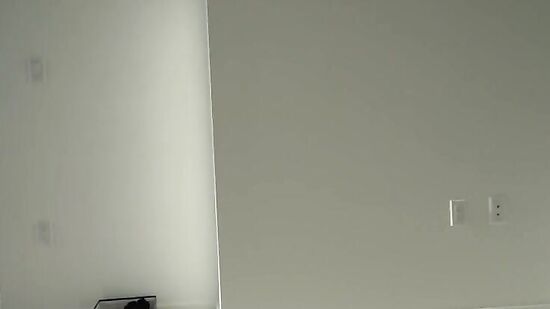 Молодая мачеха спалила пасынка, когда он дрочил её трусами и помогла кончить