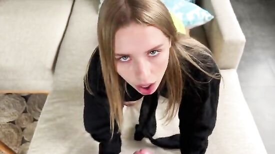 Давай это будет наш маленький секрет! Мы никому о б этом не расскажем...