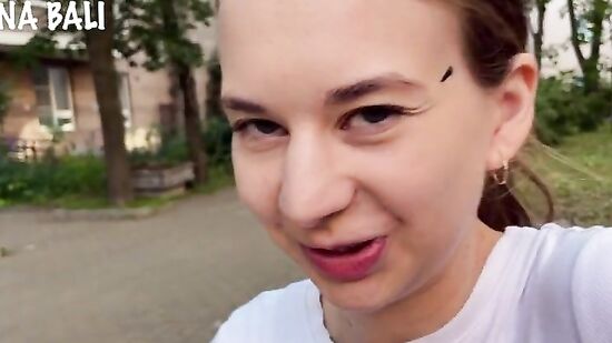 Давайте пойдем ко мне, ну а там я Вас отблагодарю!