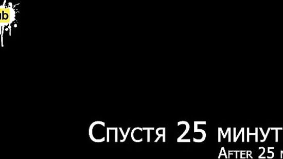 Встретила курьера в сексуальном наряде и соблазнила на измену жене
