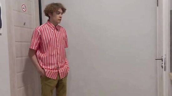 Ну ни хрена себе вы здесь курьеров встречаете...