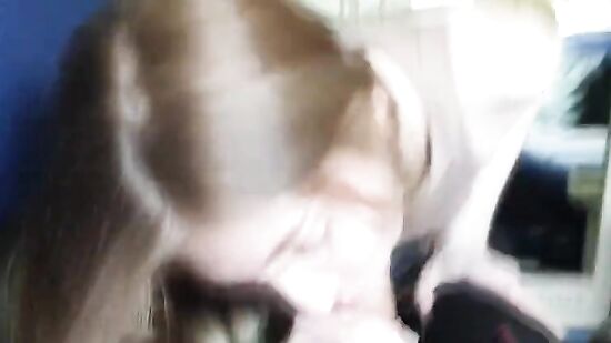 Русский парень едет отдыхать в одном купе с студенткой-незнакомкой