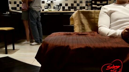 Трахнул девушку друга у него за спиной