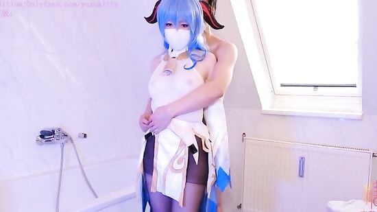 Японский косплей секс с девушкой в масле