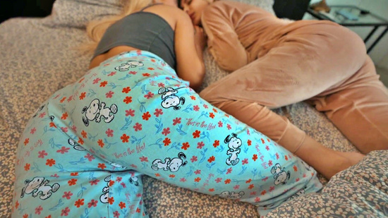 Идеальная Сестра для секса с Оргазмом