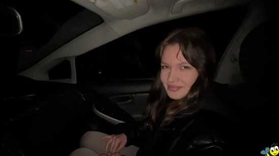 Вспомнила, что она забыла деньги и пришлось расплатиться сексом