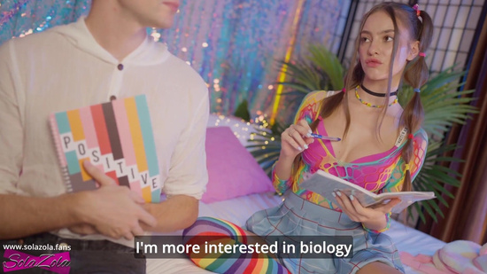 Сводный брат-задрот показал сестре свой член