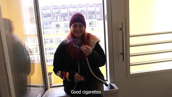 Минет в подьезде после сигаретки