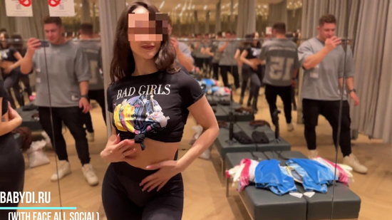 Ох нихрена себе какая телочка