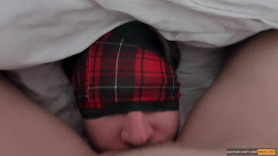 О да, лижи мне киску и ножки